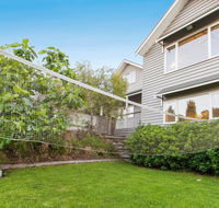 BAY VIEWS ON MANNA - DROMANA - Accommodation Gold Coast