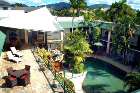 Bay Village Tropical Retreat & Apartments - 1 Gold Coast 0