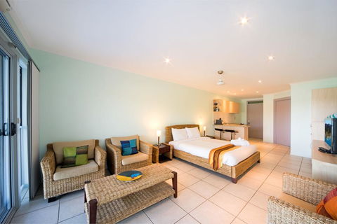 Baybliss Apartments Studio 3 - 1 Gold Coast 1