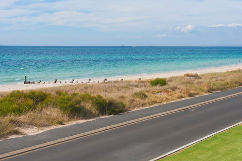 Bayside Beauty - Accommodation Gold Coast 0