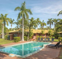Bayside Holiday Apartments - Gold Coast 4U