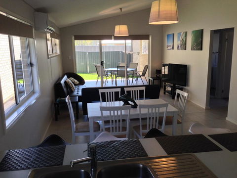 Bayswood Vincentia JERVIS BAY - Accommodation Gold Coast 2