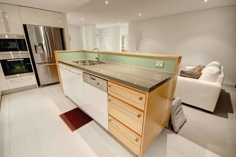 Bayview 701 - Accommodation Gold Coast 3