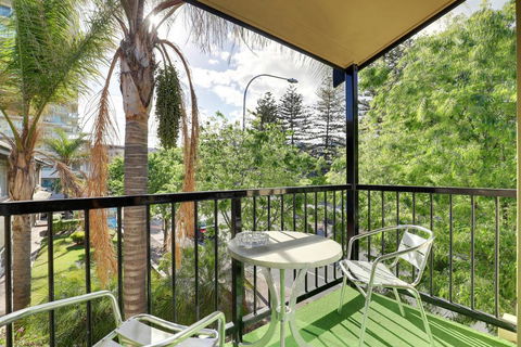 Bayview Apartments - Accommodation Gold Coast 0