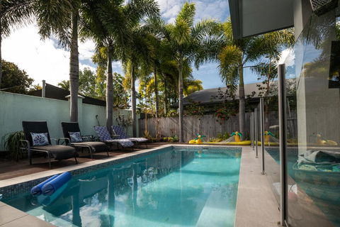 Beach Bliss, Netflix,Wifi - Accommodation Gold Coast 3