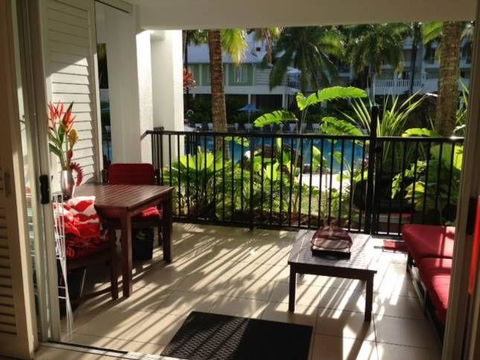 Beach Club Ap't With Private Access To Lagoon Pool - Accommodation Gold Coast 1