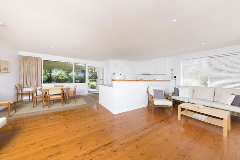 Beach Cottage, Forster - Gold Coast 4U 2