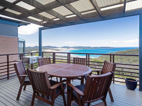 Beach House 7' 26 One Mile Close - Air Conditioned, Wifi, Foxtel, Linen - Gold Coast 4U 0