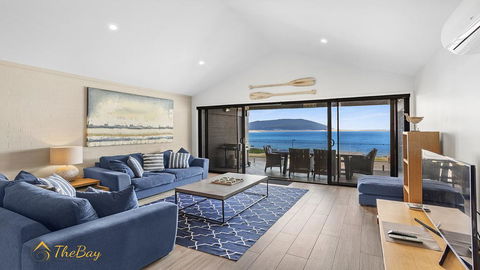 Beach House 72A Marine Drive - Fingal Bay - Gold Coast 4U 0