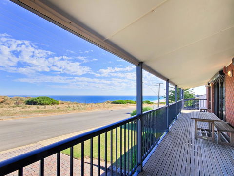 Beach House At Moana - Gold Coast 4U 0