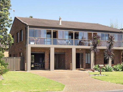 Beach House On Jones Beach - Kiama Accommodation - Accommodation Gold Coast 0