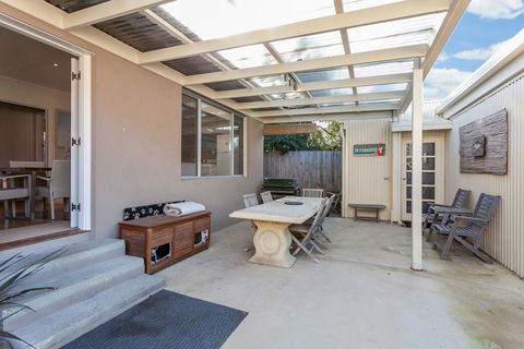 Beach Road Classic 3-10 - Accommodation Gold Coast 0
