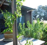 Beach Side Garden Apartment - Accommodation Gold Coast
