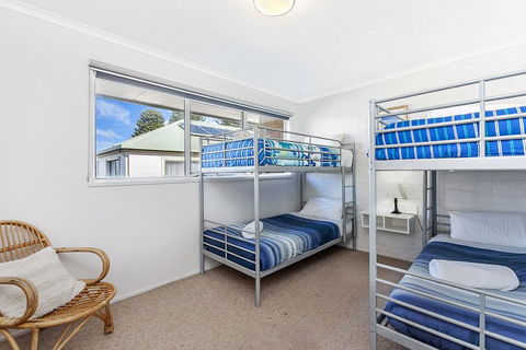 Beach Terrace 4 - Gold Coast 4U 3