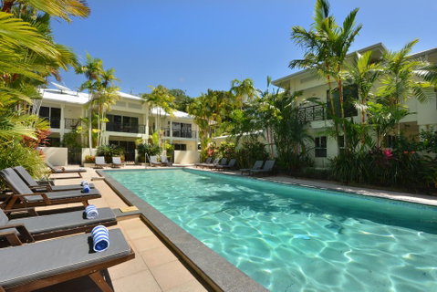 Beach Villa - 4 Plantation House - Accommodation Gold Coast 2
