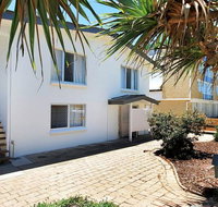 Beachcomber Unit 4- Beachside Unit - - Accommodation Gold Coast