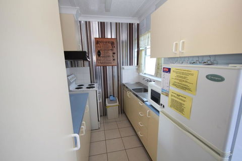 BEACHFRONT 3- 3/12 Bundella Ave LC - Gold Coast 4U 1