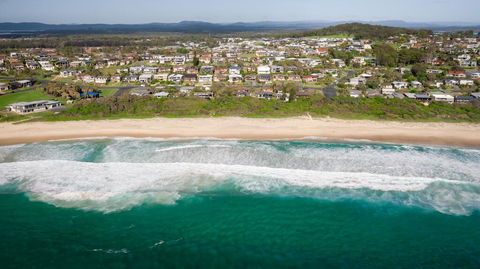 Beachfront Escape - Gold Coast 4U 1