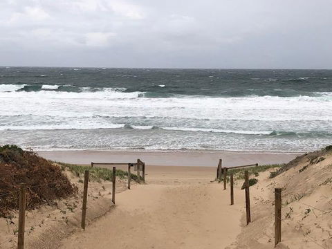 Beachfront Living Cronulla - Gold Coast 4U 0