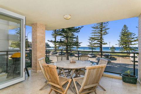 Beachfront On Golden Mile - Gold Coast 4U 0