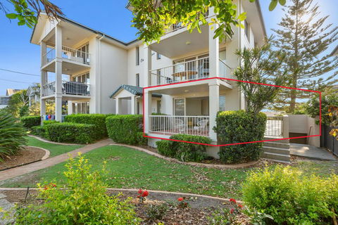 Beachfront On Marine - Gold Coast 4U 1