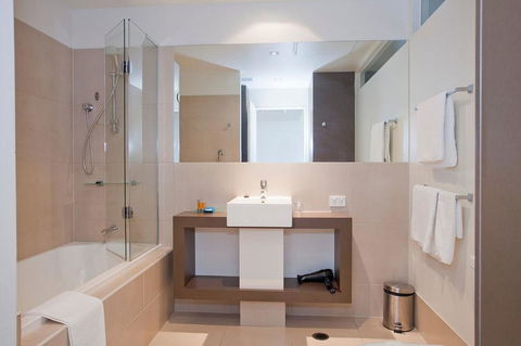 Beachfront Resort Torquay, Australia - Accommodation Gold Coast 2