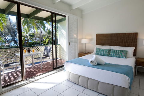 Beachfront Terraces Exclusive Onsite Reception And Management - Accommodation Gold Coast 3