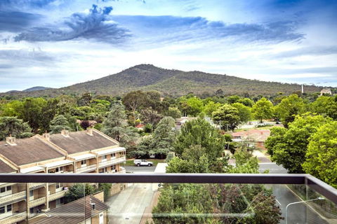 Reid City Escape Modern Stay In ACT - Accommodation Gold Coast 3