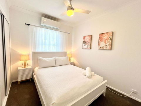 Renovated Queenslander - Upstairs 2km To Stadium - Accommodation Gold Coast 3