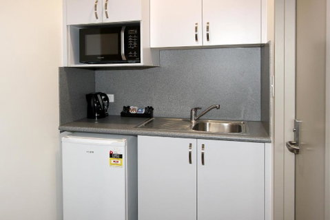 Reef Gardens Motel - Accommodation Gold Coast 1