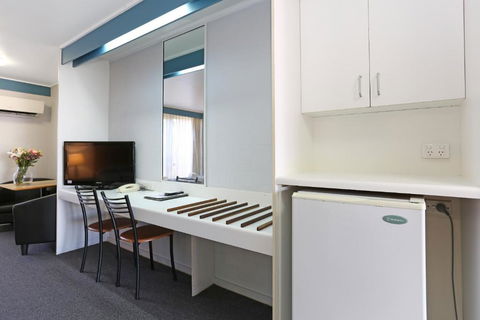 Reef Resort Motel - Accommodation Gold Coast 1