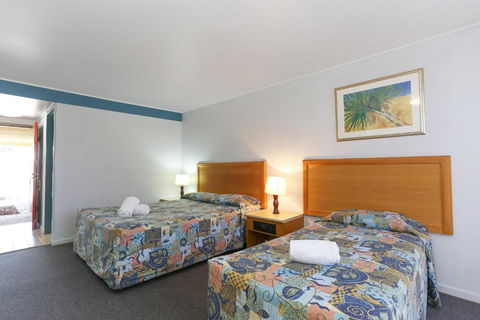 Reef Resort Motel - Accommodation Gold Coast 3