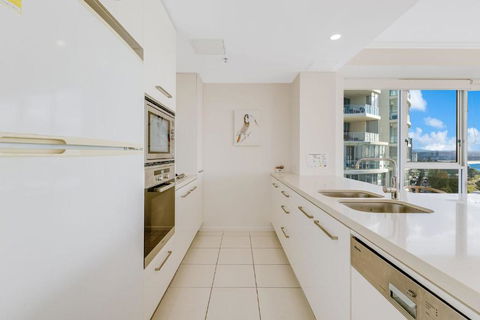 Reflections On The Sea Unit 1501 - Accommodation Gold Coast 2