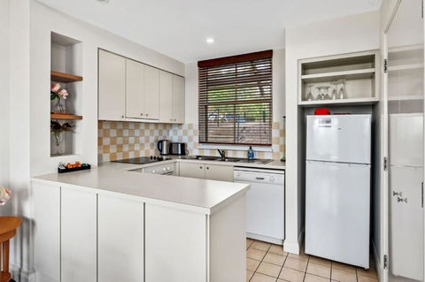 Refreshing Valley Escape - Accommodation Gold Coast 3