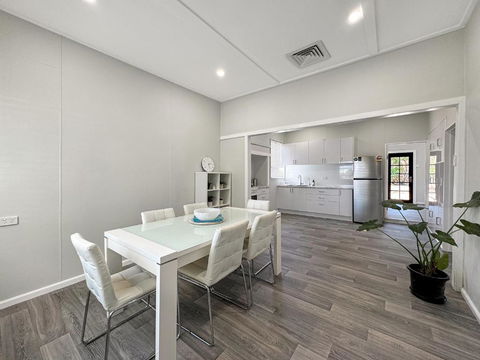 Relax At Gossan - Accommodation Gold Coast 0