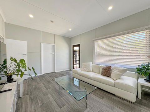 Relax At Gossan - Accommodation Gold Coast 3