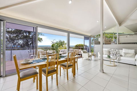 Relax In Buderim - Water Views - Gold Coast 4U 2