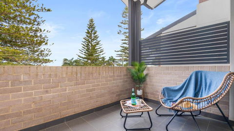 Relax @ Oceania Gerringong - 1 Gold Coast 1