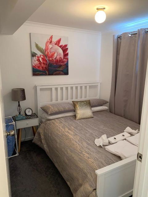 Relax On Bingham - Accommodation Gold Coast 0