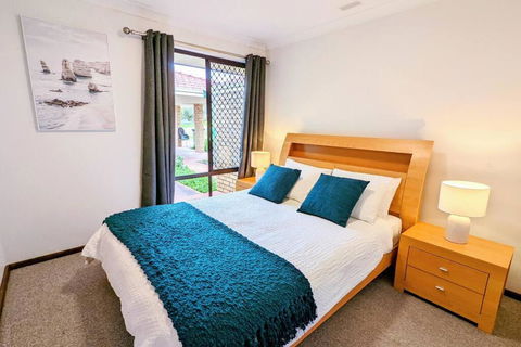 Relaxing Home Close To Nature - Gold Coast 4U 3