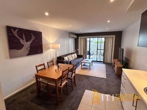 Relaxing Oasis In Bruce -1bd 1bth 1 Carsp Apt - Gold Coast 4U 2
