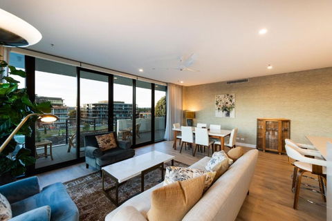Renai 27 - 2 Bedroom Apt In Manuka - Gold Coast 4U 1