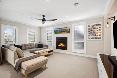 Resort Living On Tempest - Accommodation Gold Coast 3