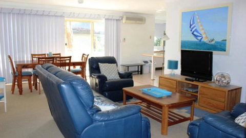 Rest At The Nest On Booner - Accommodation Gold Coast 1