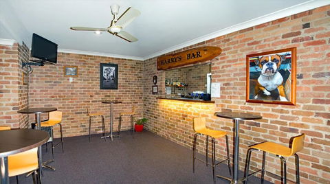 Rest Point Motor Inn - Accommodation Gold Coast 2