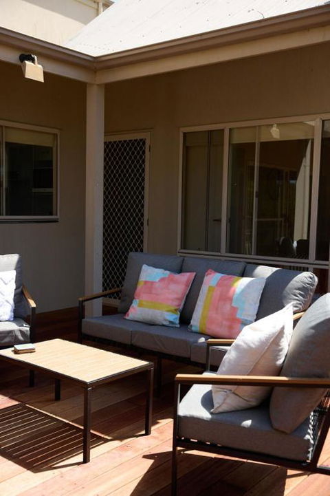 Retro Gem On Jackson - Accommodation Gold Coast 2