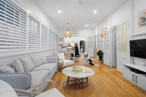 Rigi On Currumbin Beach - Accommodation Gold Coast 2