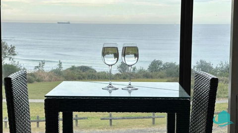 Ripples By The Sea - Gold Coast 4U 2