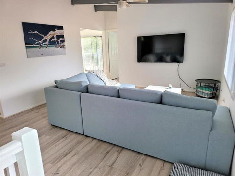 Riptide - Accommodation Gold Coast 2