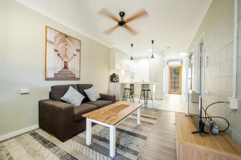 Riverdale Boutique Townhouses - Accommodation Gold Coast 0